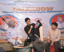 Alam Ganjar Berbagi Informasi Seputar Dunia Perkuliahan kepada Pelajar di Bandung - JPNN.com