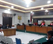 Terlibat 3 Kasus Korupsi, Bupati Meranti Nonaktif Dituntut 9 Tahun Penjara - JPNN.com