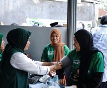 Relawan Asandra Gelar Pengobatan Gratis dan Istigasah di Malang - JPNN.com