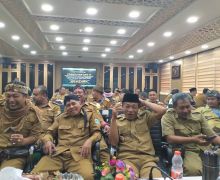 DPR Segera Bahas Revisi UU Desa, Kades Indonesia Bersatu Janji Tidak Akan Turun ke Jalan - JPNN.com