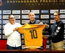 Respons Pemain Eropa Soal Kepindahan Radja Nainggolan ke Bhayangkara FC - JPNN.com