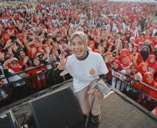 Ikut Terjun Blusukan, Atikoh Ganjar Ingin Jadi Corong Rakyat Memperjuangkan Aspirasi  - JPNN.com