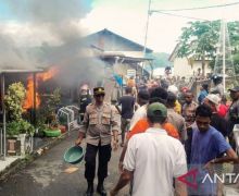 4 Rumah dan 2 Kios Hangus Terbakar di Ambon, Nilai Kerugiannya Fantastis - JPNN.com