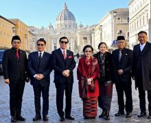 Cerita Olly Dondokambey tentang Pertemuan Paus Fransiskus dan Bu Megawati - JPNN.com