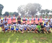 Main Bola Bareng Pemuda Wonosobo, Kaesang Berkaus Santuy - JPNN.com