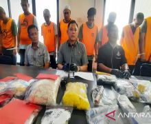 Polda Kalsel Sita Puluhan Ribu Obat Terlarang dalam Razia di Banjarmasin - JPNN.com