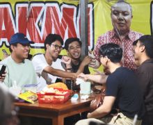 Alam Ganjar Berwisata di Kota Lama Seraya Reuni dengan Teman SMA - JPNN.com