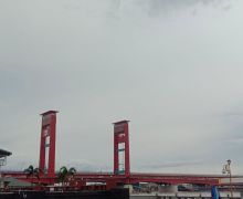 Tolong Diingat! Jembatan Ampera Ditutup Selama 3 Jam Saat Malam Tahun Baru - JPNN.com