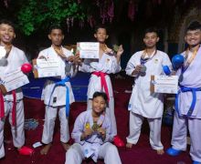Yayasan Hang Tuah Cabang Surabaya Raih 46 Medali pada Kejuaraan Karate Piala Rektor UNESA 2023 - JPNN.com