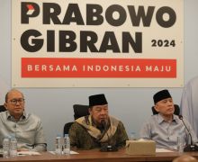 Pimpinan Ponpes Buntet Cirebon KH Adib Rofiuddin Izza Deklarasi Dukung Prabowo-Gibran - JPNN.com