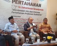 Jubir Menhan Luncurkan Buku Politik Pertahanan, Berisi Visi Misi Prabowo - JPNN.com