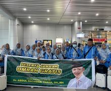 15 Jemaah Umrah Gratis Bersama ART Berangkat dari Palu - JPNN.com