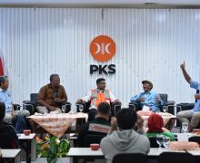 PKS dan Serikat Buruh Sepakat Jokowi Layak Dapat Rapor Merah - JPNN.com