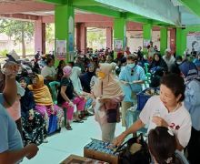 Sapa Warga di Cilincing, PRPS & Keluarga Prabowo Bikin Kegiatan Pengobatan Gratis - JPNN.com