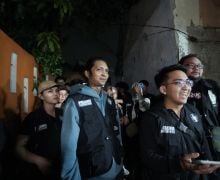 Peluru Tak Terkendali Blusukan dan Menginap di Rumah Warga Bogor - JPNN.com
