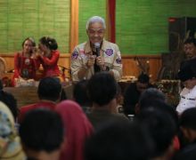 Mantan PMI Curhat soal Masalah Pemilu di Luar Negeri, Ganjar Kumpulkan Bukti - JPNN.com
