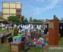 Asrama Terbakar, Ratusan Santriwati Pesantren Babul Maghfirah di Aceh Besar Dipulangkan - JPNN.com
