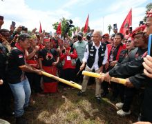 Tokoh Dayak Kalbar: Hanya Ganjar Capres yang Membuat Masyarakat Pintar - JPNN.com