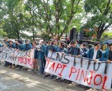 Polemik Pinjol UKT di ITB, BPKN: Hak Mahasiswa Selaku Konsumen Potensial Dilanggar - JPNN.com