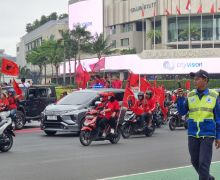 Menjelang Kampanye Akbar di GBK, PDIP Jakarta Pusat Memerahkan Bundaran HI - JPNN.com