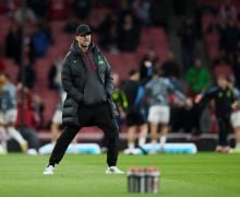 Bos Liverpool Memaklumi Kesalahan Konyol Alisson dan Van Dijk - JPNN.com