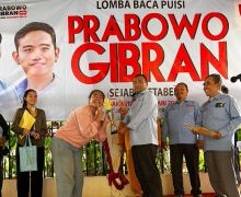 Sukarelawan Prabowo-Gibran Gelar Lomba Baca Puisi - JPNN.com