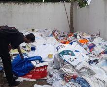 Bawaslu Tertibkan Belasan Ribu APK Selama Pemilu di Kota Serang - JPNN.com