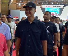 Kunjungi Pameran IIMS 2024, Ganjar: Kendaraan Listrik Sekarang Makin Bagus - JPNN.com