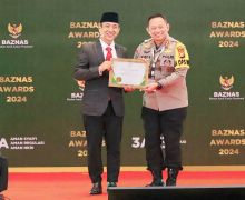 AKBP Asep Sujarwadi Dinobatkan Sebagai Tokoh Publik Pendukung Zakat - JPNN.com