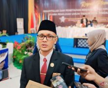 Rapat Pleno KPU Tanjungpinang Ricuh, Caleg PDIP Mengamuk, Ini yang Terjadi - JPNN.com