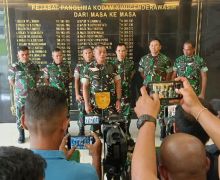Oknum Prajurit TNI Serang Polres Jayawijaya, Mayjen Izak Buka Suara - JPNN.com