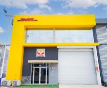 DHL jadi yang Pertama Meluncurkan Pusat Logistik Kendaraan Listrik di Batam - JPNN.com