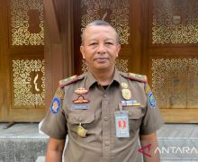Satpol PP Tindak 10 THM di Bandung yang Buka Saat Bulan Ramadan - JPNN.com