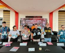 Bea Cukai Tanjungpinang & Polres Bintan Musnahkan 1 Kilogram Sabu-Sabu - JPNN.com