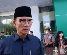 Wali Kota Mataram Mohan Roliskana Siap Bertarung di Pilkada 2024 - JPNN.com