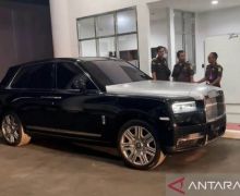 Ini 2 Mobil Mewah Suami Sandra Dewi yang Disita Kejagung - JPNN.com