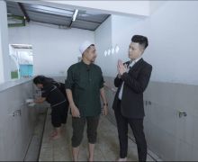 GB Sanitaryware Bersama Habib Ja'far dan Pendeta Marcel Saerang CSR di Masjid Nurul Huda - JPNN.com