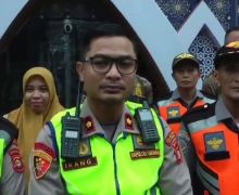 Arus Mudik, 300 Truk Bertonase Besar Dikandangkan di Palembang - JPNN.com