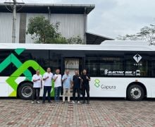 VKTR & Gapura Angkasa Hadirkan Bus Listrik Ramah Lingkungan di Bandara Soetta - JPNN.com