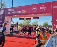 Dukung The RunCzech Marathon 2024 Series, Foopak Siapkan Setengah Juta Gelas Bebas Plastik - JPNN.com