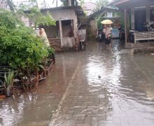 Lebak Diterjang Hujan Lebat, Ratusan Rumah Terendam Banjir - JPNN.com