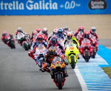 Lihat Insiden Pecco Vs Binder Vs Bezzecchi pada Sprint MotoGP Spanyol, Siapa yang Salah? - JPNN.com