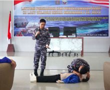 TNI AL dan Basarnas Bersinergi Menggelar Pembekalan Latihan SAR di Laut - JPNN.com