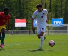 Timnas U-23 Indonesia vs Guinea; Garuda Muda Kalah, Shin Tae Yong Kartu Merah - JPNN.com