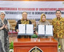 Siti Fauziah Ajak Para Mahasiswa Terapkan Nilai-Nilai dan Pertahankan Jati Diri Bangsa - JPNN.com