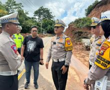 Kombes Taufik Cek Kondisi Jalan Lintas Riau-Sumbar, Begini Situasinya - JPNN.com