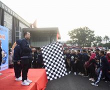 Meriahkan HUT ke-78 Sumsel, Agus Fatoni Ikuti Jalan Santai dan Senam - JPNN.com