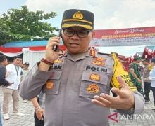 2 Kapal Terbakar di Barito, Polda Kalteng Kerahkan Tim Cari 10 Korban Hilang - JPNN.com