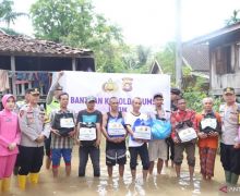13.600 Rumah Warga di OKU Terendam Banjir - JPNN.com