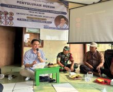 Prof Lukman Hakim: Kurang Kasih Sayang dan Perhatian Berpotensi Dorong Kenakalan Remaja - JPNN.com